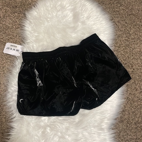 Zyia Midnight Gloss Bomber Shorts - Picture 8 of 11